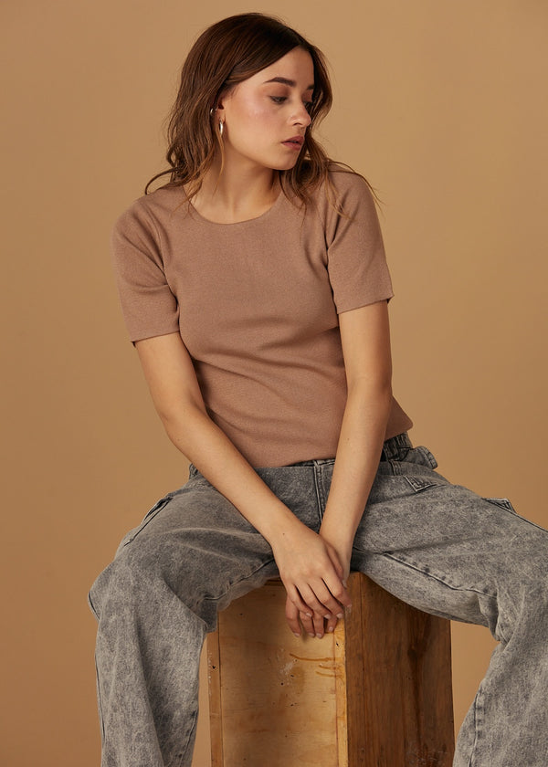BLUSA BASICA MANGA CORTA