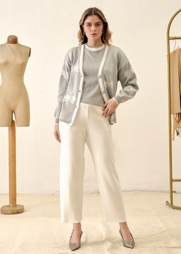 CARDIGAN BOW