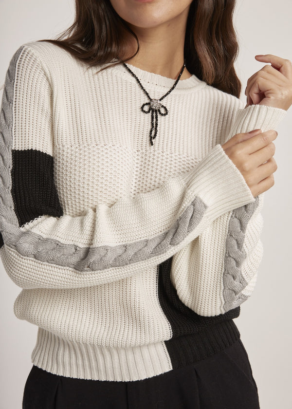 SWEATER TEA