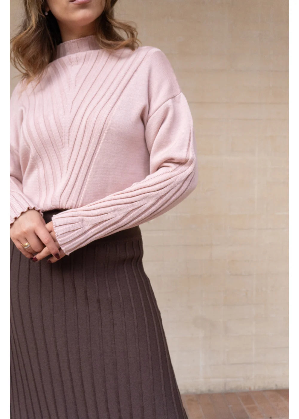 BUZO ARYA en PINK BLUSH - Vista de espalda | ZEPHIR