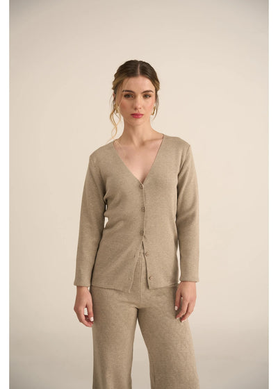 Cardigan Básico tejido en color habano para mujer - Zephir