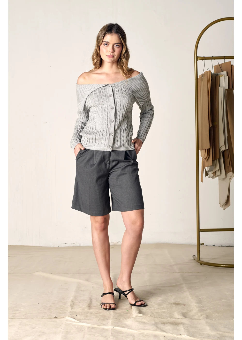 CARDIGAN ROSE en CENIZA - Vista de espalda | ZEPHIR