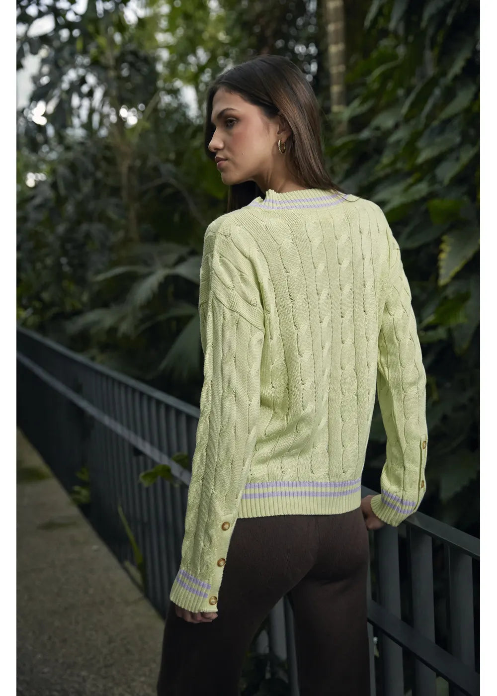 CARDIGAN SOPHIE en VERDE LIMA - Vista lateral | ZEPHIR