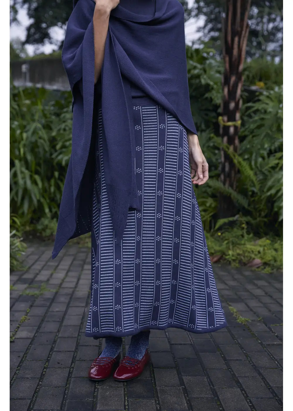 FALDA SOLE en AZUL OSCURO - Vista de espalda | ZEPHIR