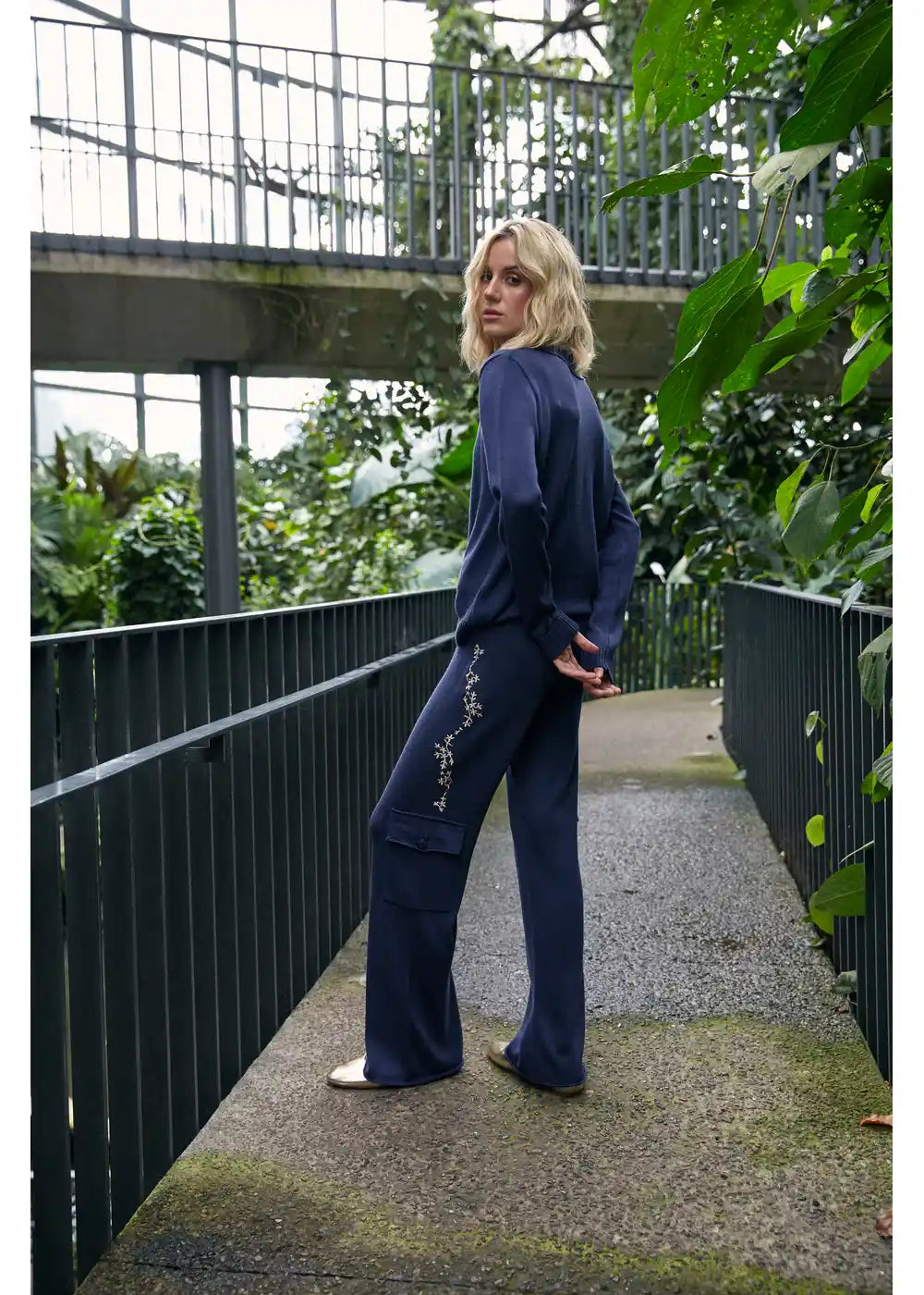 PANTALON ALBA en AZUL OSCURO - Vista frontal | ZEPHIR