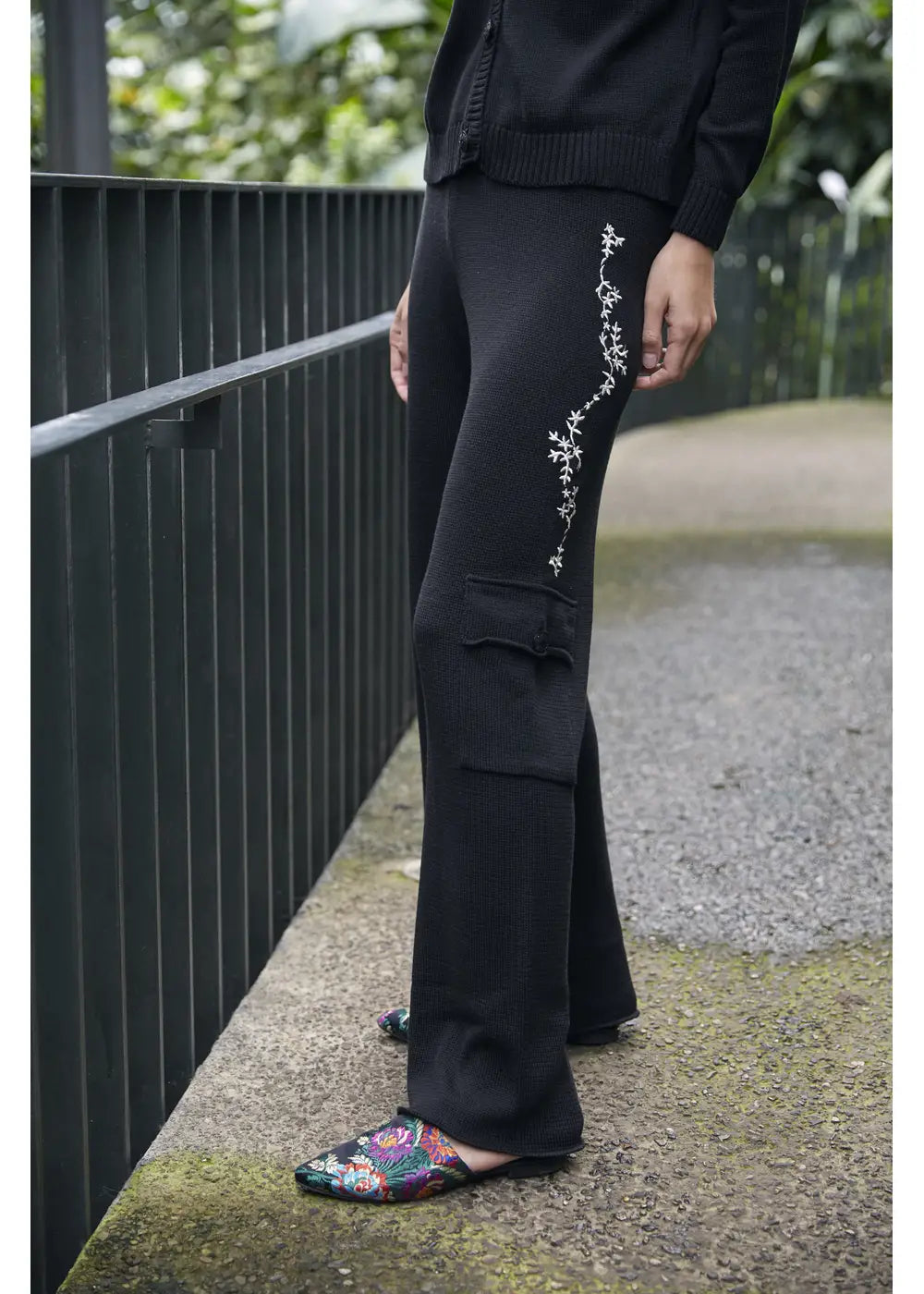 PANTALON ALBA en NEGRO - Vista frontal | ZEPHIR