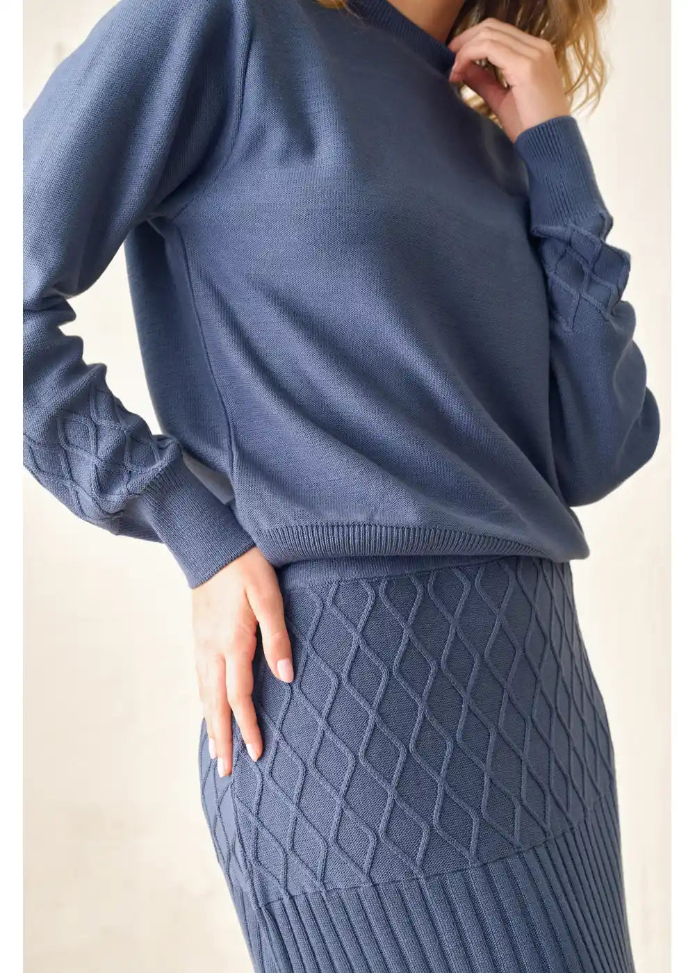 SWEATER BELLE en COBALTO - Look de estilo 5 | ZEPHIR