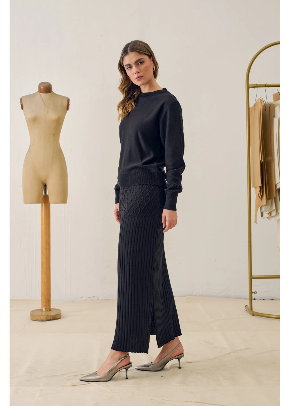 SWEATER BELLE en NEGRO - Look de estilo 6 | ZEPHIR
