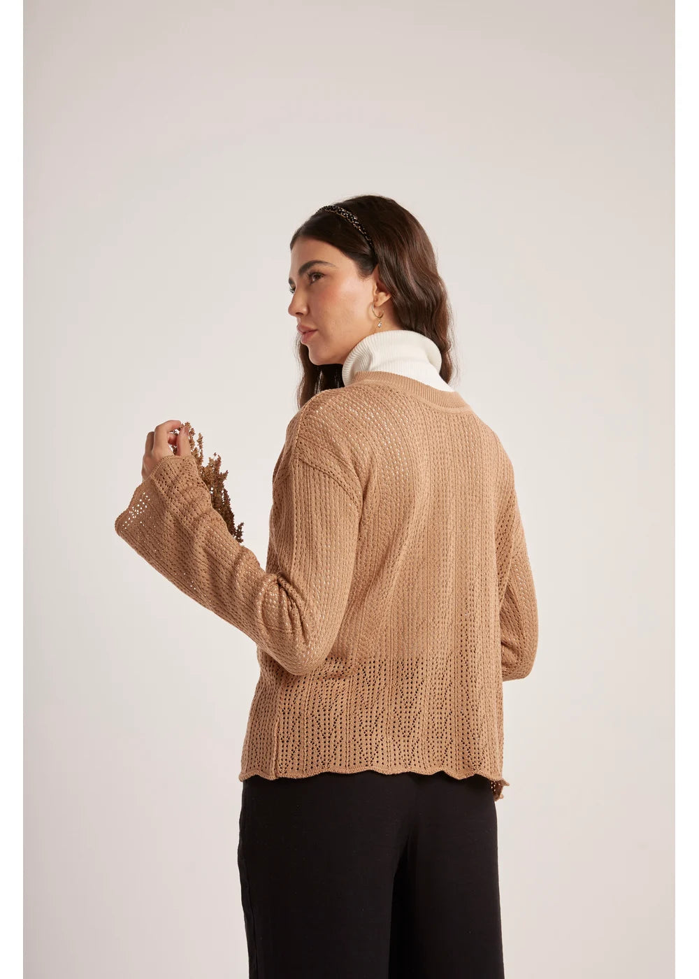 SWEATER NESSA en CHAI - Vista lateral | ZEPHIR