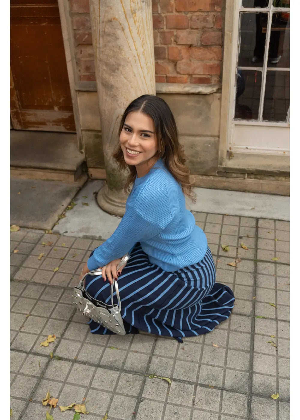 SWEATER PRIM en AZUL REY - Vista lateral | ZEPHIR