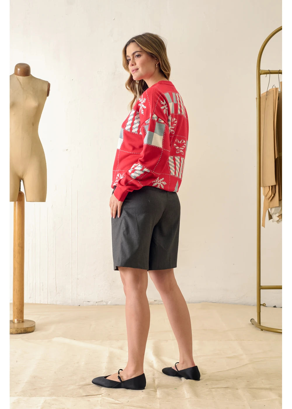 SWEATER UGLY JOY en ESCARLATA - Look de estilo 4 | ZEPHIR