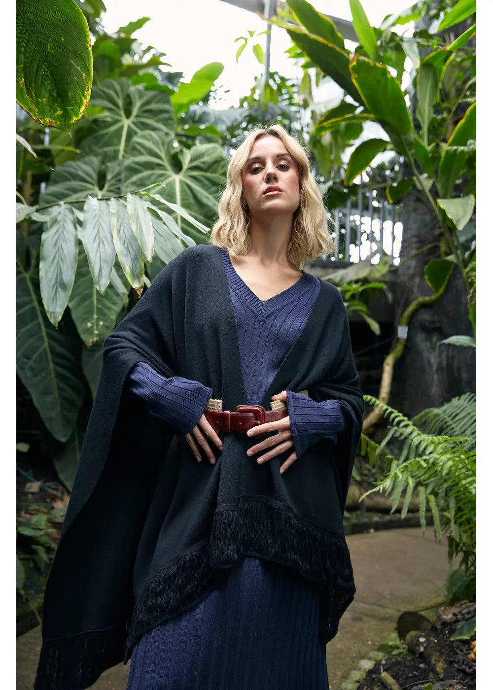 VESTIDO ELICE en AZUL OSCURO - Vista lateral | ZEPHIR