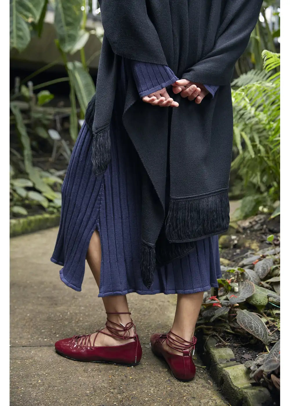 VESTIDO ELICE en AZUL OSCURO - Look de estilo 5 | ZEPHIR