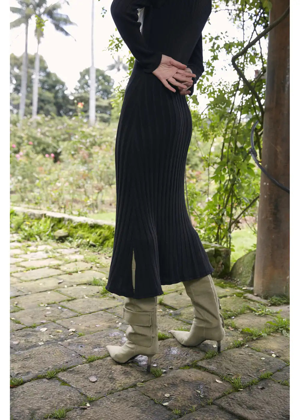 VESTIDO ELICE en NEGRO - Vista lateral | ZEPHIR