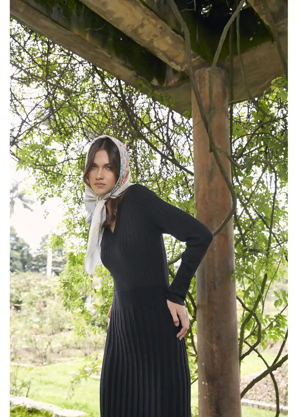 VESTIDO ELICE en NEGRO - Look de estilo 4 | ZEPHIR
